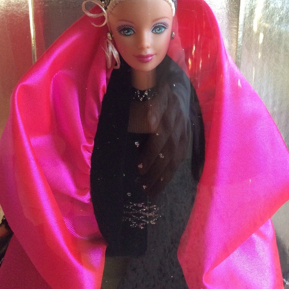 NWT 1998 Happy Holidays Barbie - Picture 7 of 7